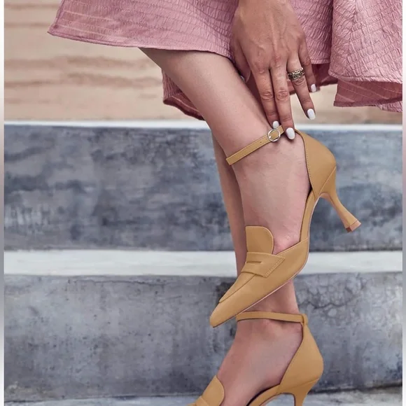 Coutgo Women’s Closed Pointed Toe Heels Ankle Strap Pumps Size 8. New with Box. - Picture 7 of 8